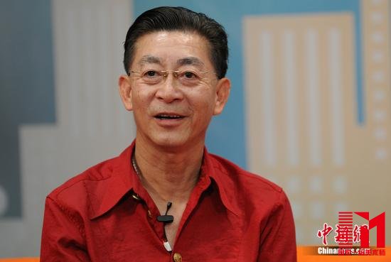资料图 六小龄童表示,孙悟空是正义的,白骨精是假恶丑。二人谈恋爱,就是人妖不分是非颠倒,是三俗,低俗、庸俗、媚俗。这种恶搞,会让观众对这个人物的本质有一个重新的认识。 中新网记者 李卿 摄